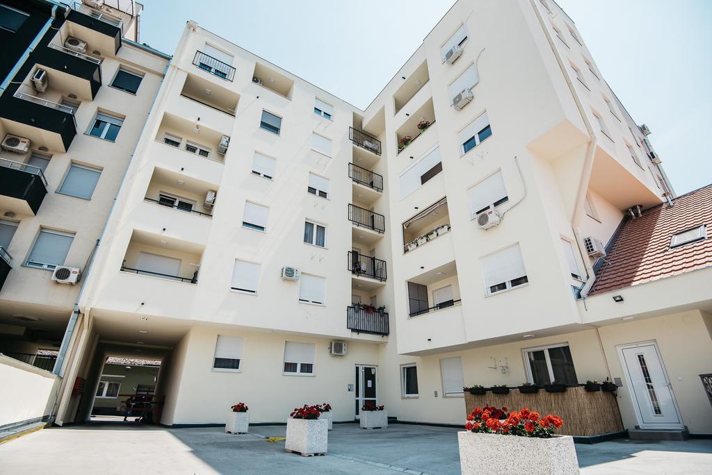 Bianca Apartment ノヴィ・サド エクステリア 写真